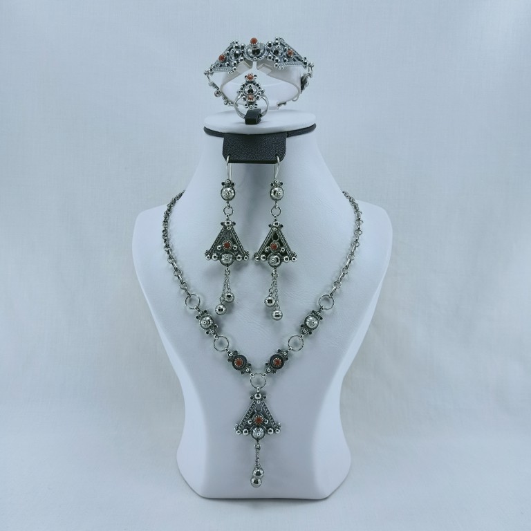 Parure kabyle